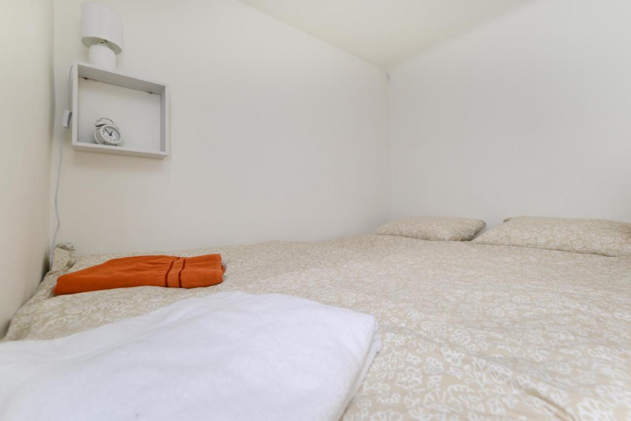 Two Separate Rooms Apartment In City Center, Party District Budapest Extérieur photo